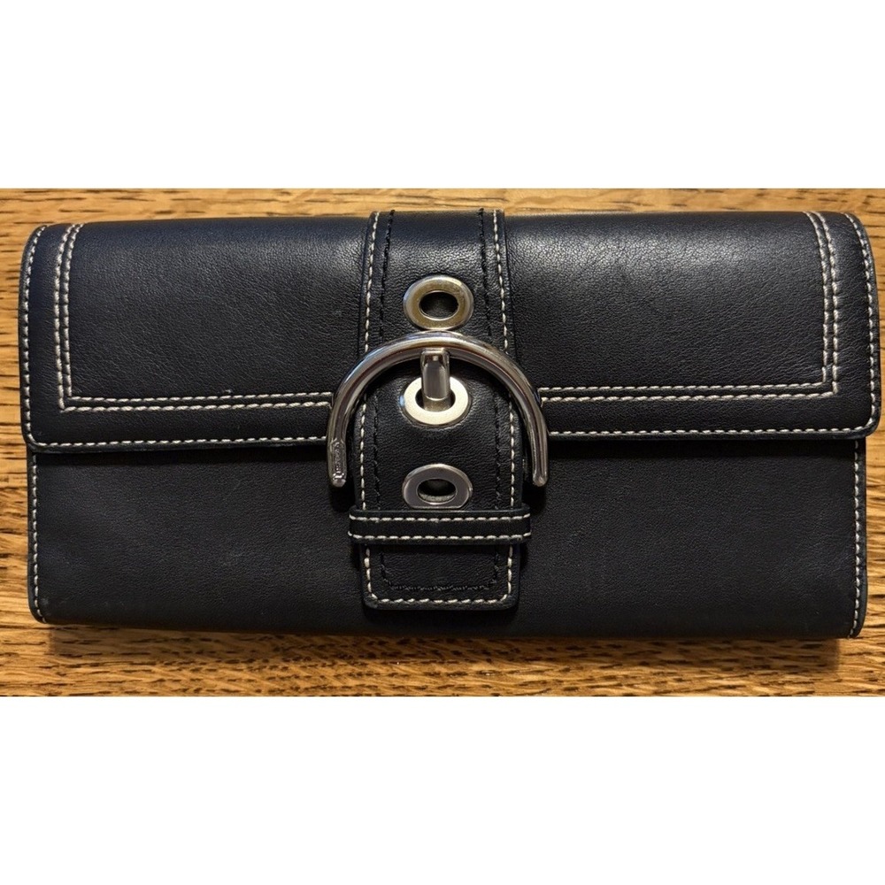 Vintage‎ coach soho bifold long wallet